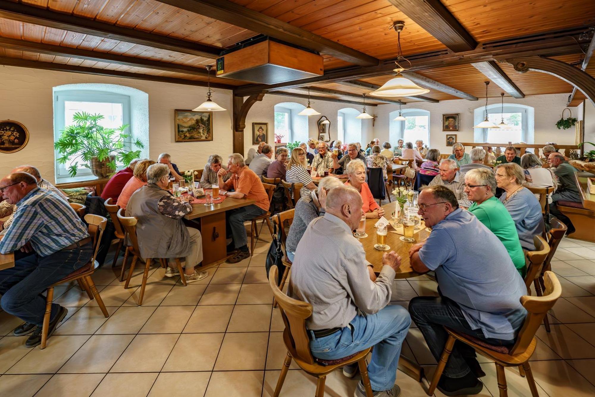 Landgasthof Ochsen 네레샤임 외부 사진