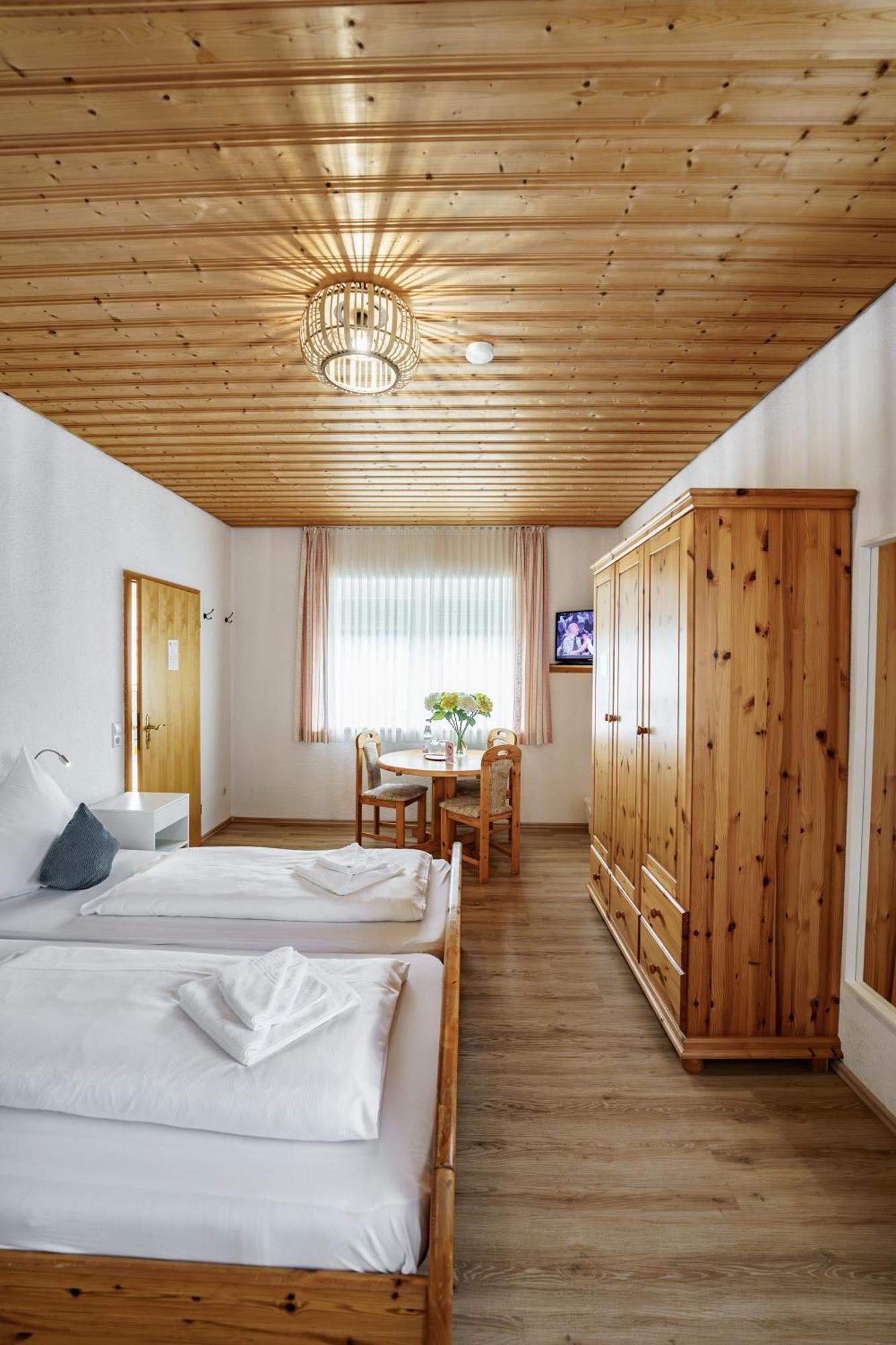 Landgasthof Ochsen 네레샤임 외부 사진